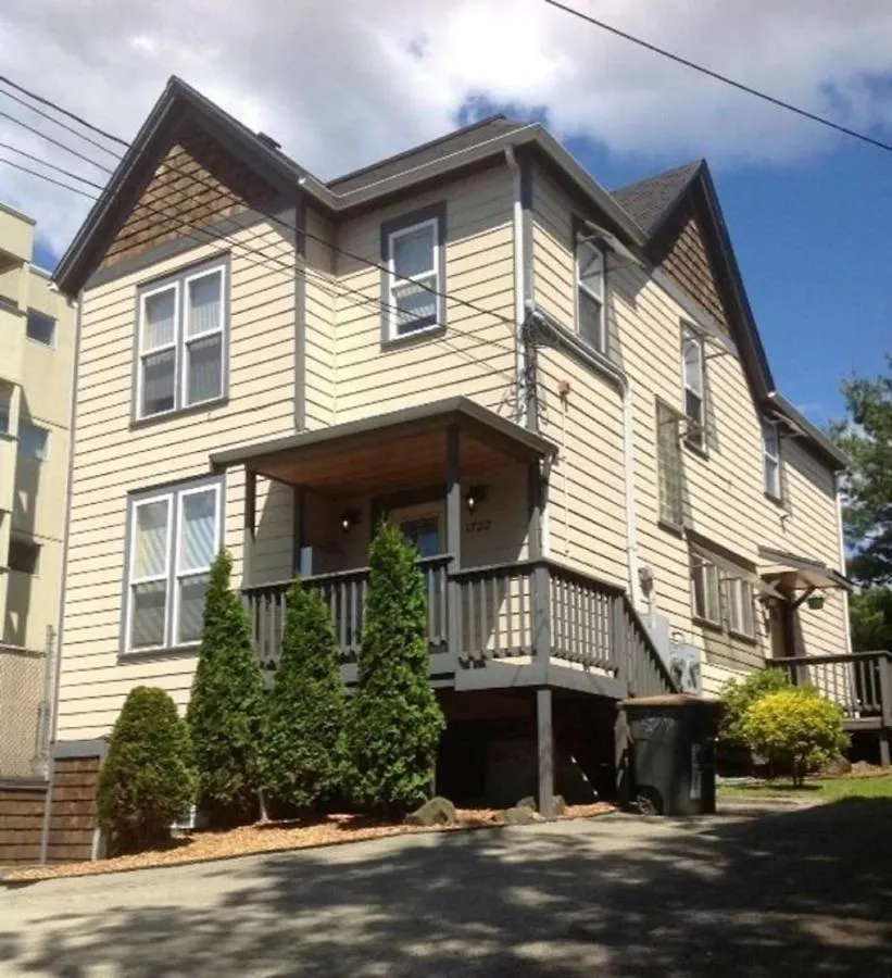 Hosteeva Capitol Hill 2Br Apt - 7 Walking Distance To Dining Seattle 0*,  United States
